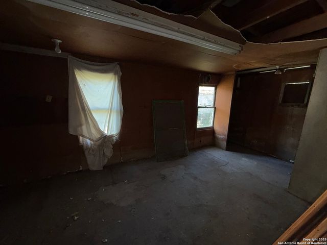 419 Walton, San Antonio, TX 78225