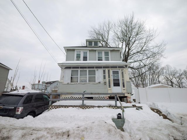 809 South Street, Newburgh, NY 12550