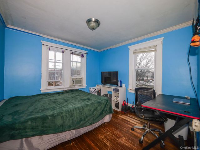 809 South Street, Newburgh, NY 12550