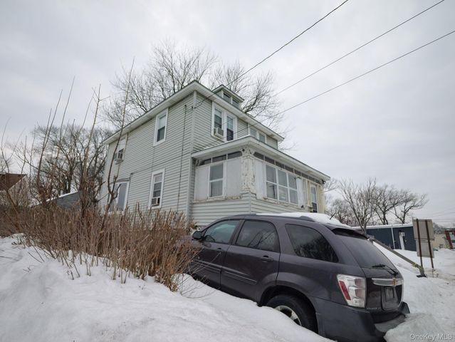 809 South Street, Newburgh, NY 12550