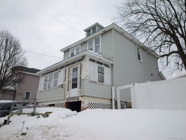 809 South Street, Newburgh, NY 12550