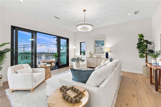 1903 190th Street, Redondo Beach, CA 90278