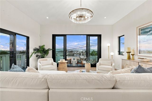 1903 190th Street, Redondo Beach, CA 90278