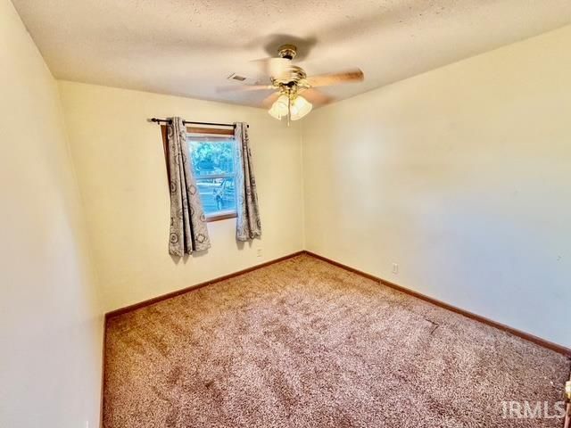 609 Briar Court, Kokomo, IN 46902