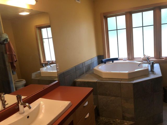 1903 STATESMAN DRIVE, Wausau, WI 54403