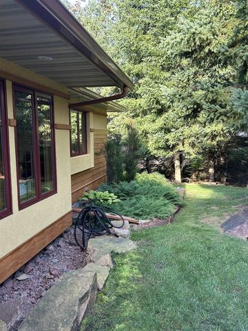 1903 STATESMAN DRIVE, Wausau, WI 54403