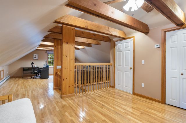 29 Abenaki Circle, Chester, NH 03036