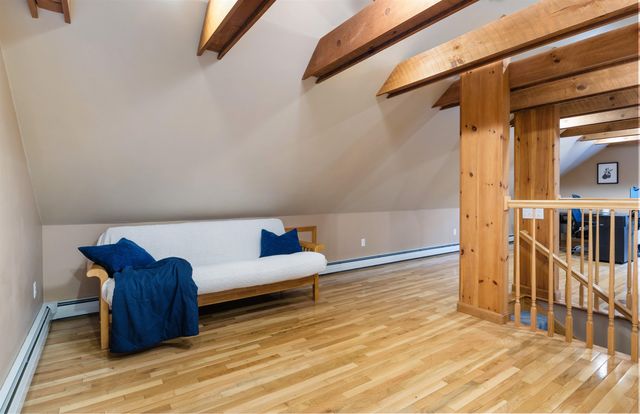 29 Abenaki Circle, Chester, NH 03036