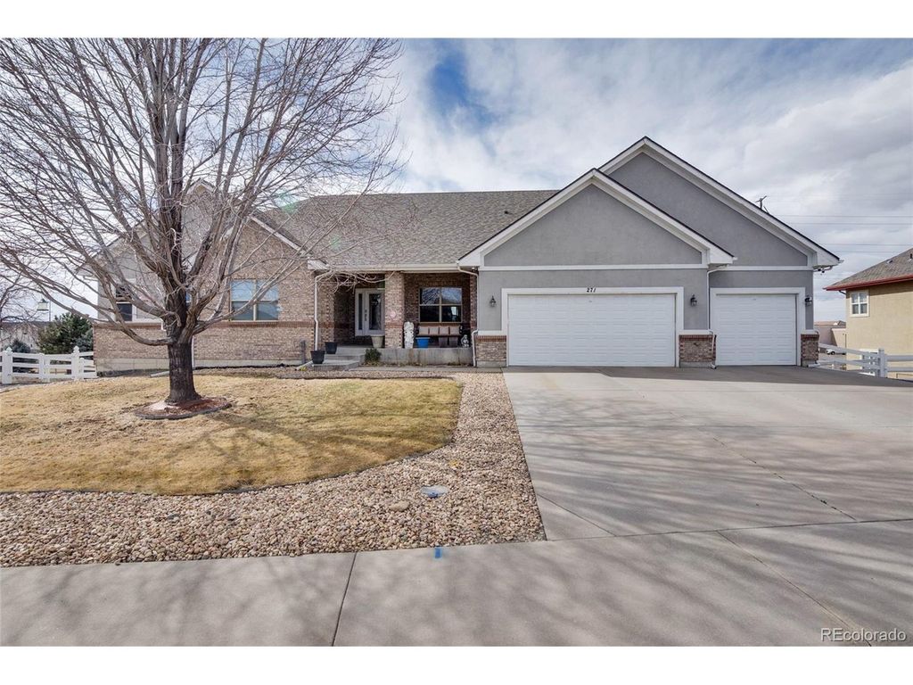 271 Corvette Cir, Fort Lupton, CO 80621