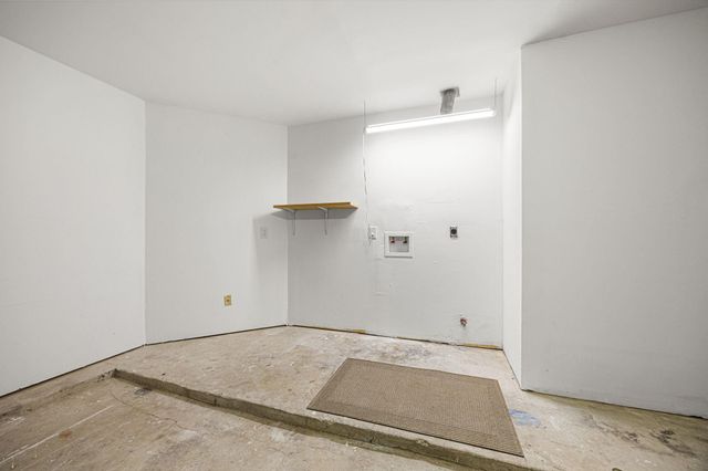 10824 W Mulberry Drive, La Porte, TX 77571