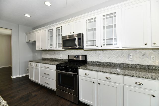 549 Gosford, Westfield, IN 46074
