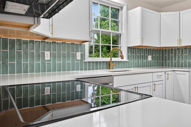 1411 Harding Avenue, Ames, IA 50010