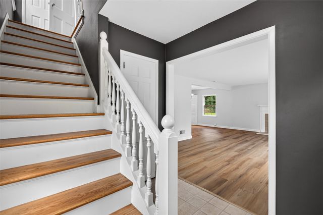 1411 Harding Avenue, Ames, IA 50010