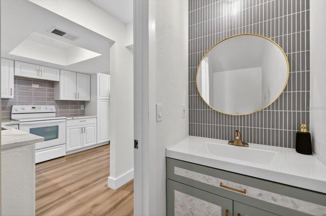 3326 LAUREL VIEW DRIVE, Brandon, FL 33511