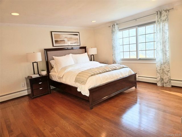 2585 Farsund Drive, Yorktown Heights, NY 10598
