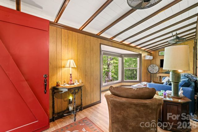 80 Corbin Hills Drive, Franklin, NC 28734