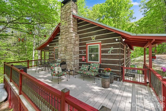 80 Corbin Hills Drive, Franklin, NC 28734