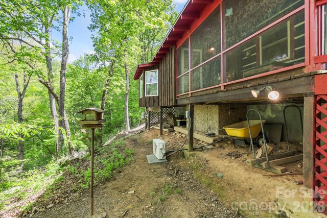 80 Corbin Hills Drive, Franklin, NC 28734
