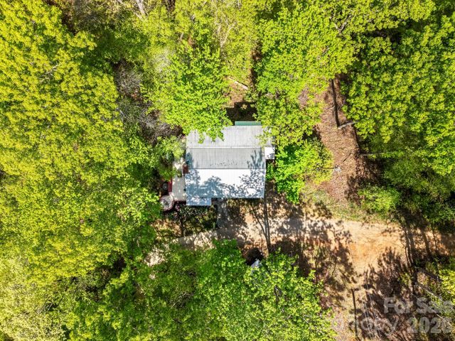 80 Corbin Hills Drive, Franklin, NC 28734