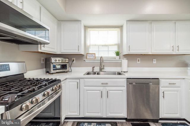 319 FAIRVIEW RD, Woodlyn, PA 19094