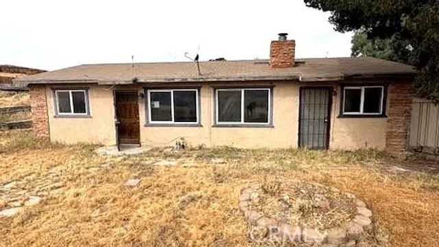 15404 Seals, Victorville, CA 92394