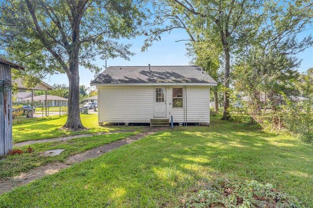 1017 Alamo Street, Lake Charles, LA 70601