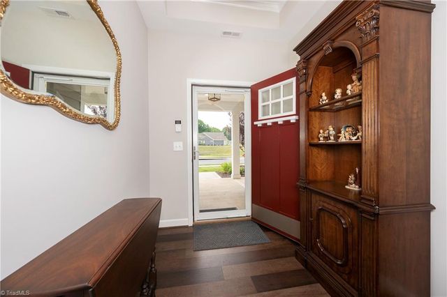 424 Waterton Way, Kernersville, NC 27284
