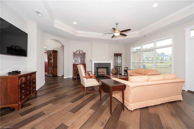 424 Waterton Way, Kernersville, NC 27284