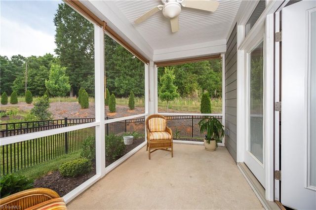424 Waterton Way, Kernersville, NC 27284