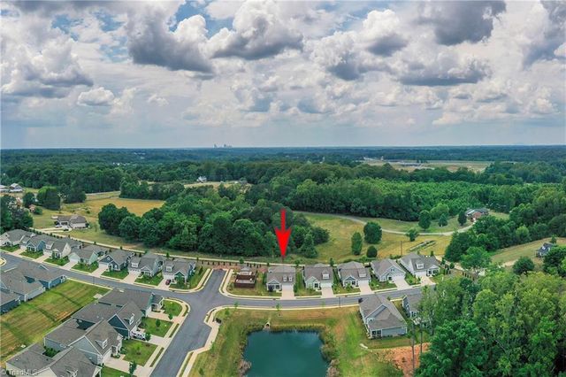 424 Waterton Way, Kernersville, NC 27284