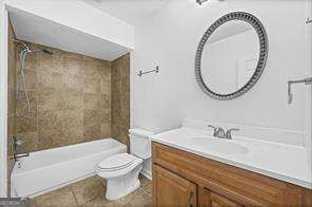 2429 Claude Street NW, Atlanta, GA 30318