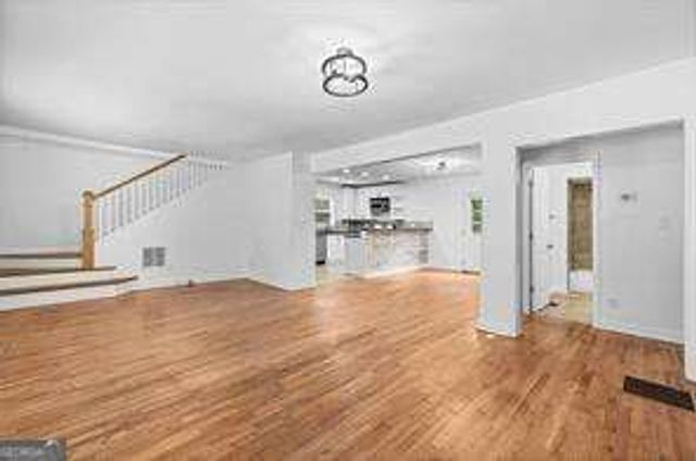 2429 Claude Street NW, Atlanta, GA 30318