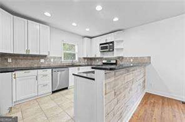 2429 Claude Street NW, Atlanta, GA 30318