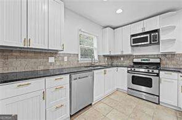 2429 Claude Street NW, Atlanta, GA 30318