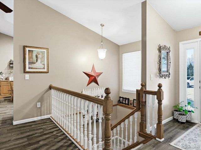 242 Forest Lane, Marysville, MI 48040