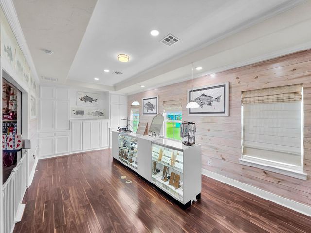 970 Surfside Drive, Crystal Beach, TX 77650