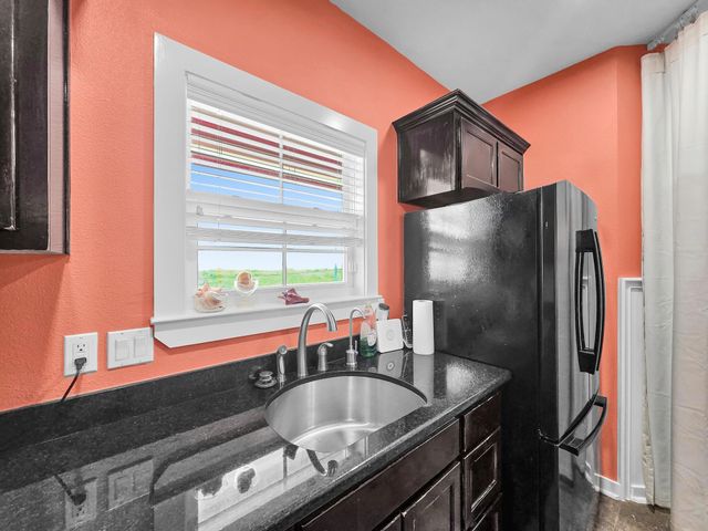 970 Surfside Drive, Crystal Beach, TX 77650