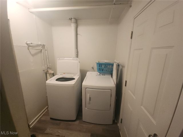 1276 Frederick Boulevard, Akron, OH 44320