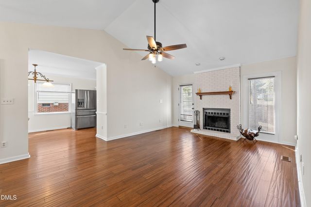 112 Rock Pointe Lane, Cary, NC 27513