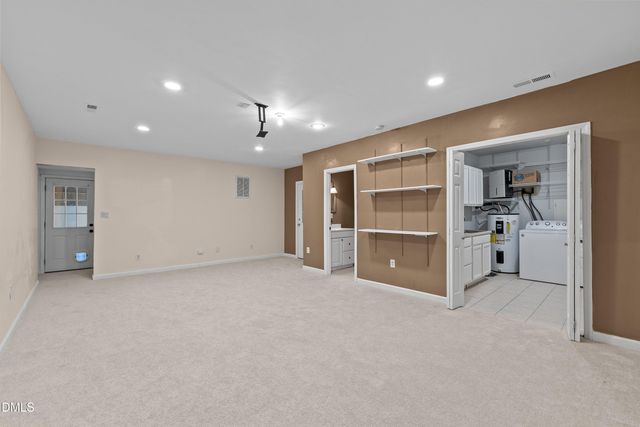 112 Rock Pointe Lane, Cary, NC 27513