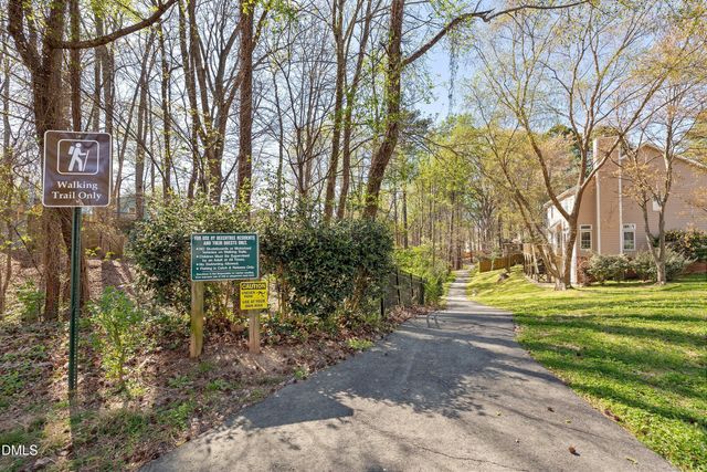 112 Rock Pointe Lane, Cary, NC 27513