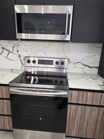 16643 SW 80th Ter 16643, Miami, FL 33193