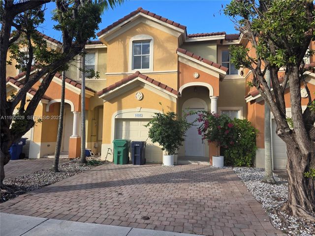 16643 SW 80th Ter 16643, Miami, FL 33193