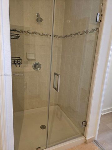 16643 SW 80th Ter 16643, Miami, FL 33193