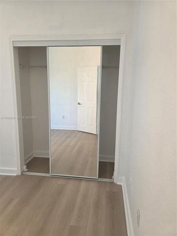 16643 SW 80th Ter 16643, Miami, FL 33193