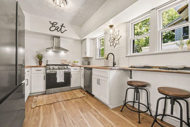 1131 Prince Street SE, Grand Rapids, MI 49507