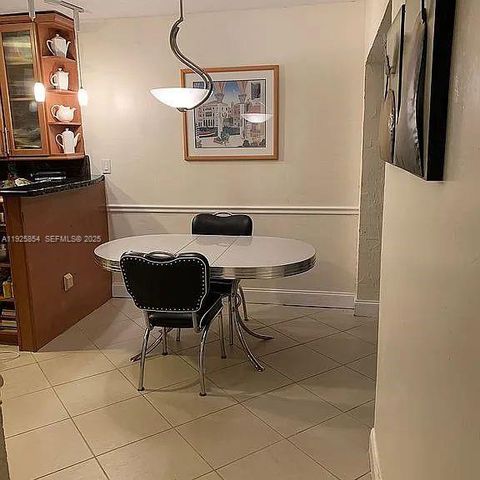 450 SE 6th Ter, Pompano Beach, FL 33060