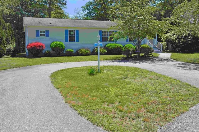 10 Stellar Way, South Kingstown, RI 02879