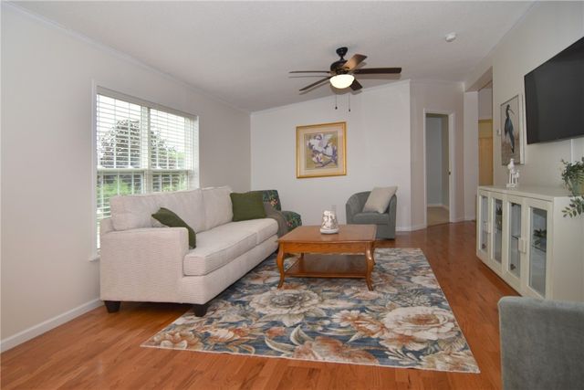 10 Stellar Way, South Kingstown, RI 02879