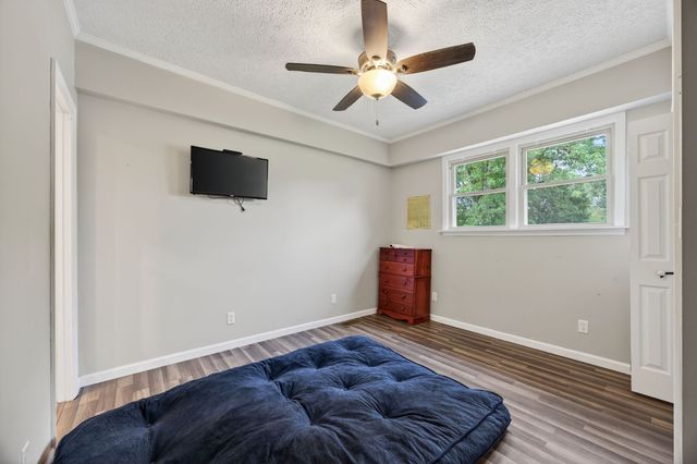 521 Thomas Ave, Hohenwald, TN 38462